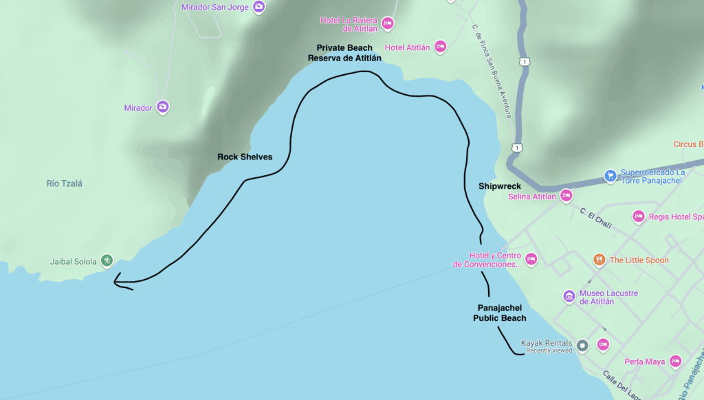 La imagen muestra un mapa de una ruta en kayak desde el Alquiler de Kayaks de Panajachel hasta la Bahía de Buenaventura, al oeste de Panajachel, pasando por el lugar de un naufragio, una playa privada de la Reserva de Atitlán y una costa formada por repisas rocosas adecuadas para nadar y hacer picnics (aunque asegurar los kayaks allí puede ser un poco complicado).